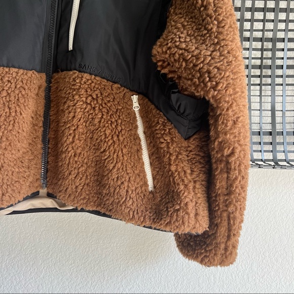 Sandy Liang Mia Fleece - Picture 5 of 11